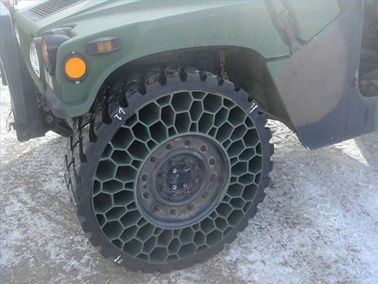 Шины NPT (non–pneumatic tire) приняты на вооружение